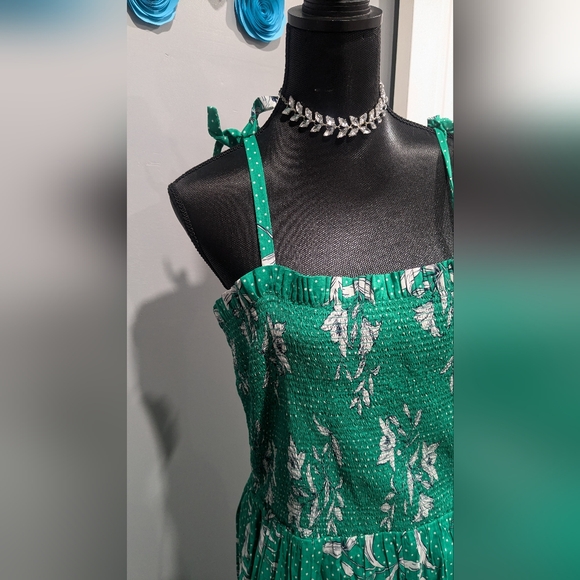 Draper James Floral Smocked Dress - Picture 2 of 4